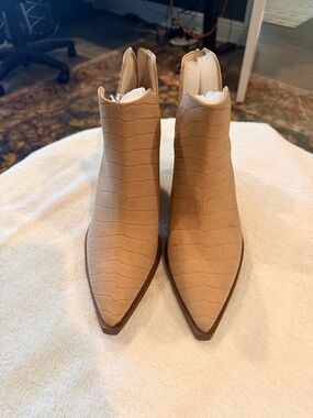 Vince Camuto Beige Croc-Embossed Pointed Ankle Booties